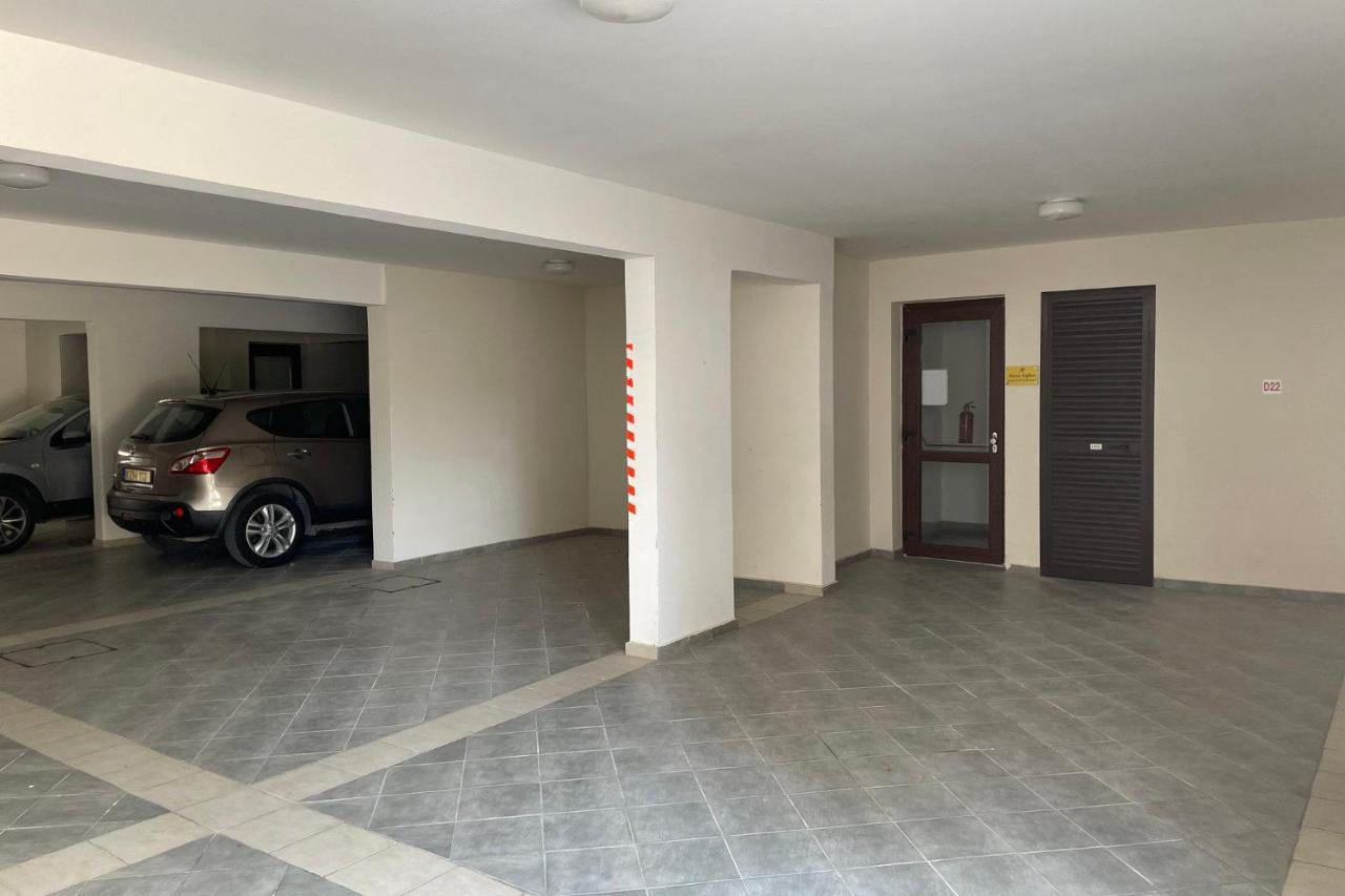 Eleona'S Royal Gardens By Yiota - Luxury 2 Bed Apartment In Exclusive Complex 佩亚 外观 照片